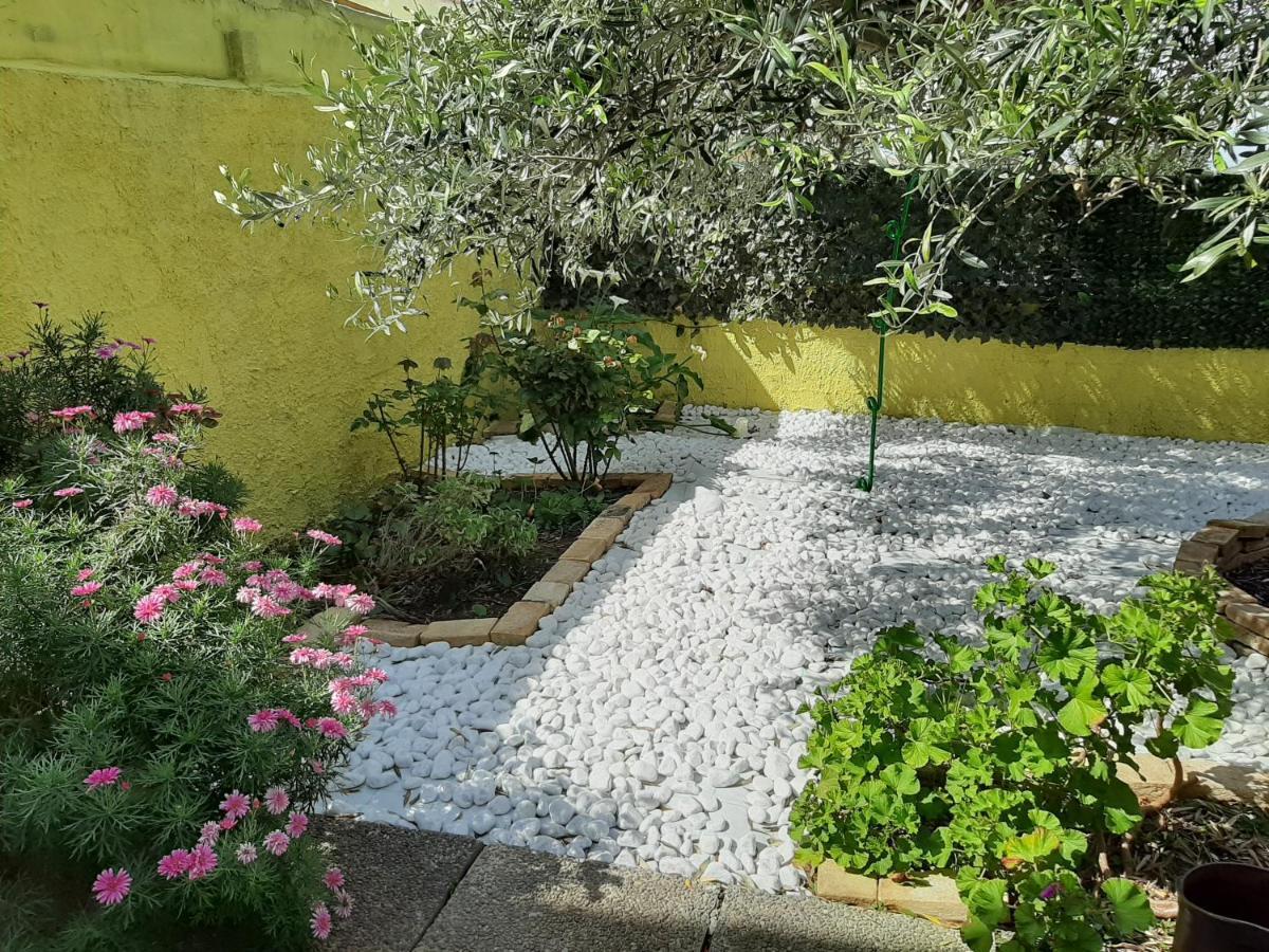 Artistika Golden Apartment Capitana Bagian luar foto
